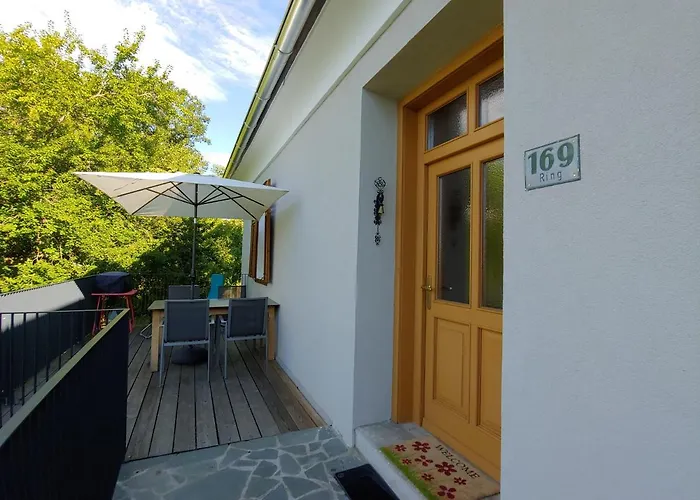 Zur Opernsaengerin Hartberg